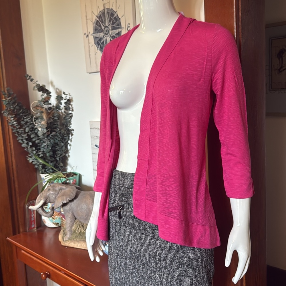 NWT northern reflections size small Pink Wrap cardigan Top